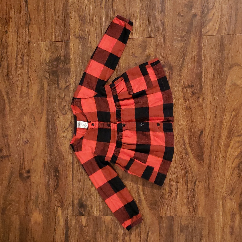 Long Sleeve Shirt Lot 24M